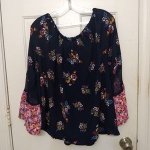 Rocks & Indigo top